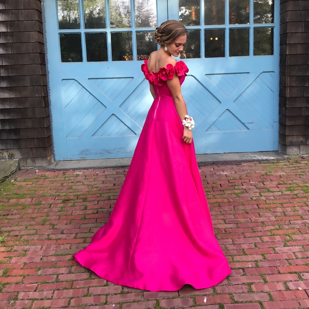 Sherri Hill Prom Dress